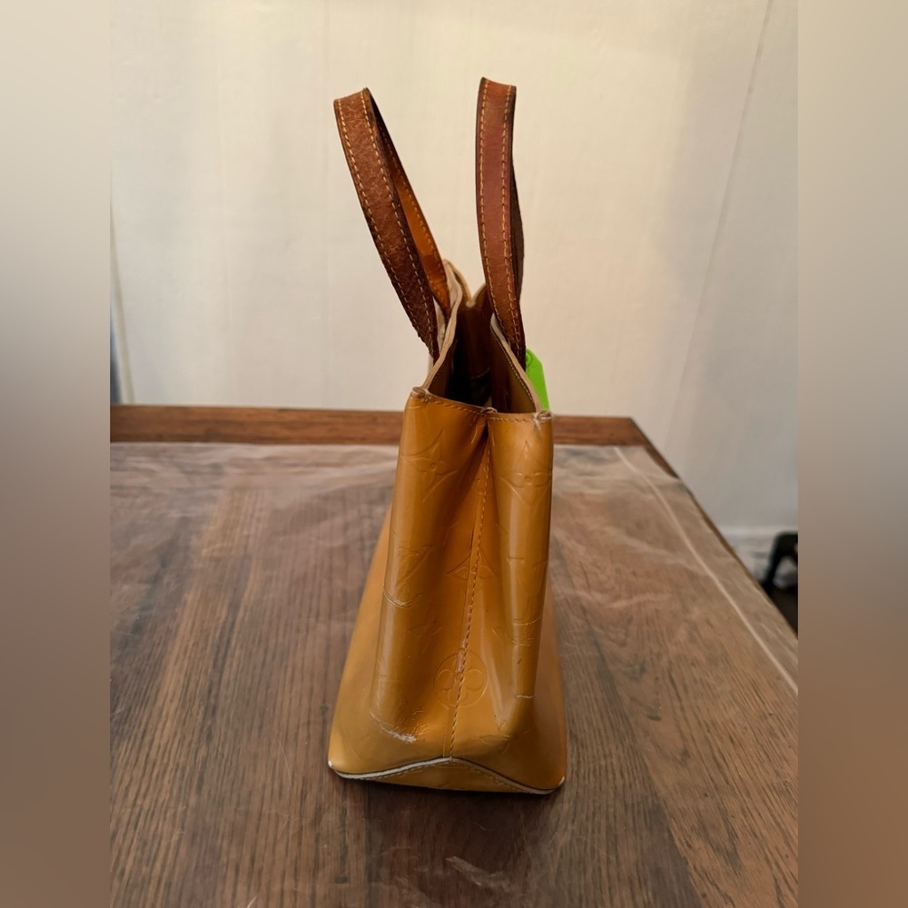 Louis Vuitton Vernis Reade Handbag, Authenticated - Picture 3 of 8